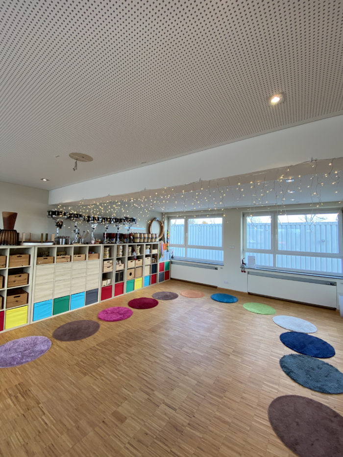 Musikgarten 1  (1-3 Jahre) Kind mit Begleitperson - donnerstags 10:00 Uhr - Neustart der Gruppe September 2025 – Bild 2